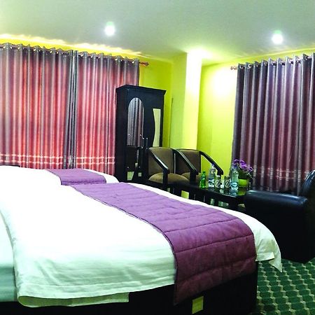 Asian Hotel 布德沃尔 外观 照片